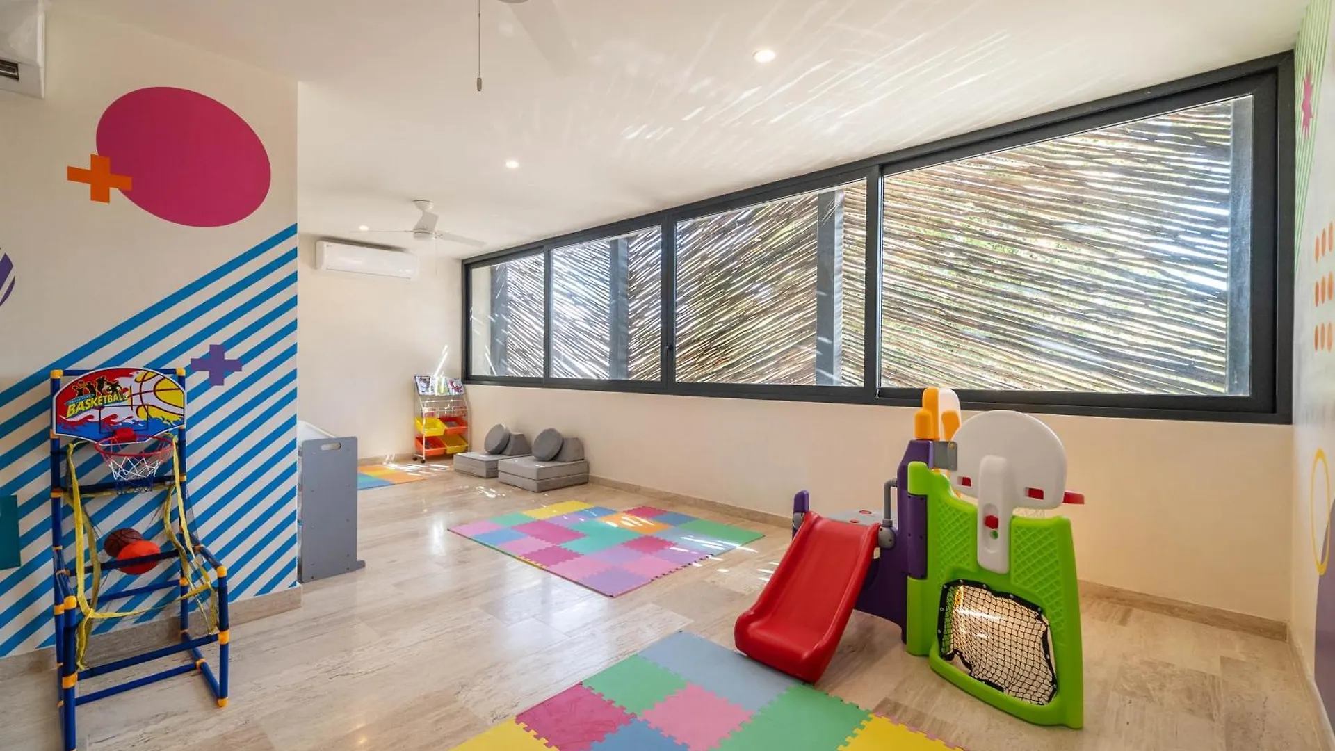 Semesterbostad Lux 2Br With Rooftop Pool, Spa, Gym, Kids Playroom #229 Tulum